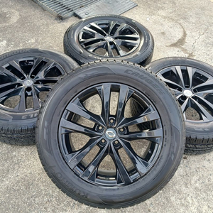 18인치 순정휠 타이어세트 이미지