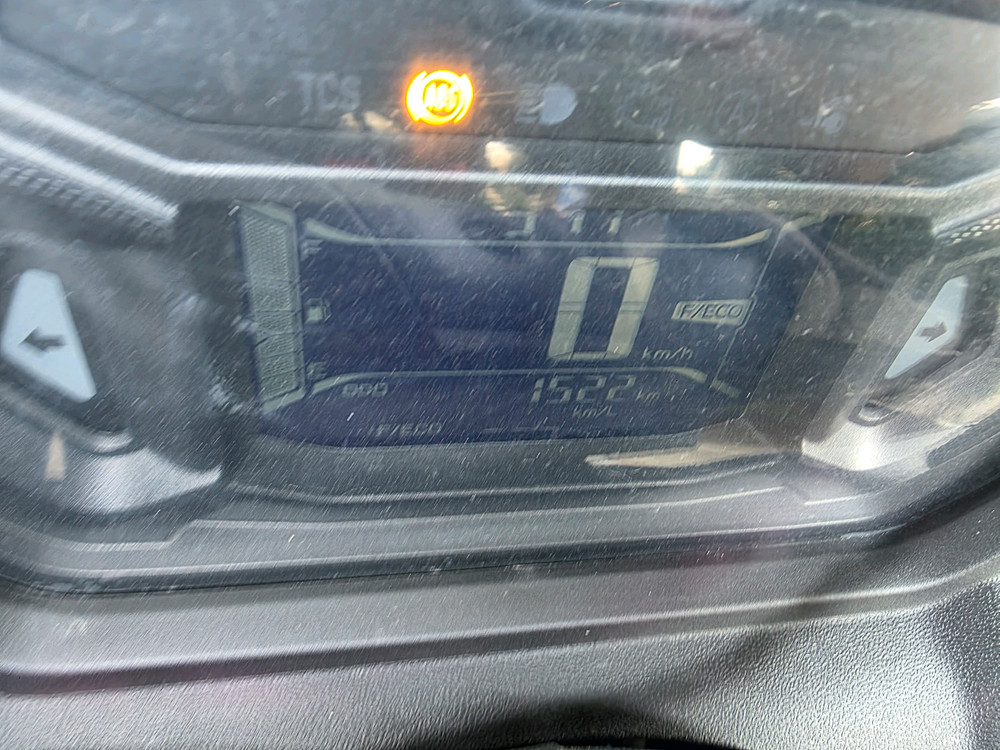 25년식 nmax125 엔맥스125 출퇴근용 1500km 배달풀셋팅 팝니다 이미지