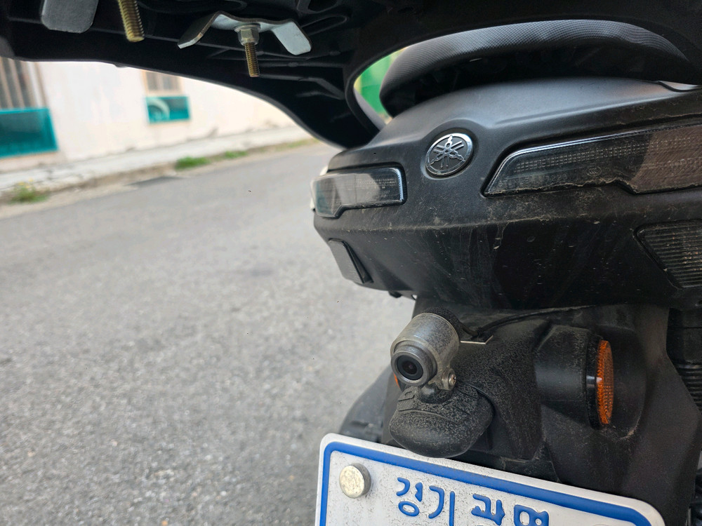 25년식 nmax125 엔맥스125 출퇴근용 1500km 배달풀셋팅 팝니다 이미지