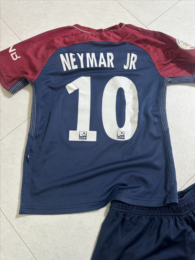 PSG 네이마르 Neymar 유니폼 세트(초3-초4)정도 2xs 이미지