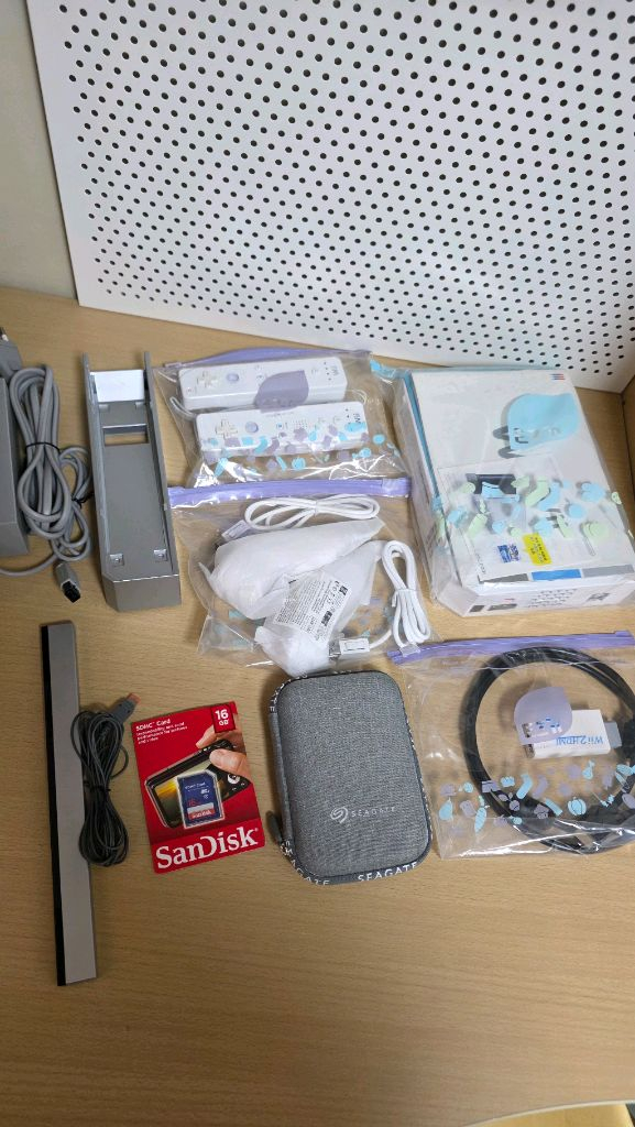 닌텐도위 1TB 2인 풀세트 팝니다. 이미지