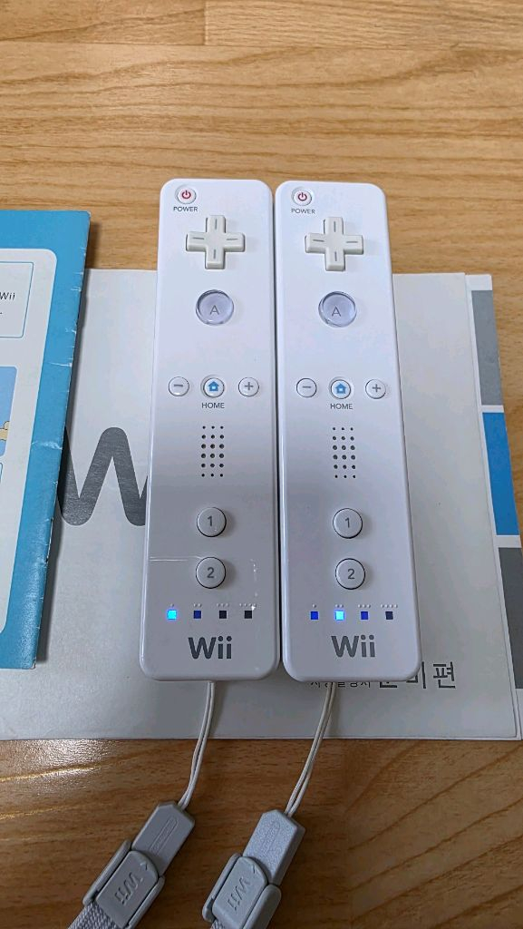 닌텐도위 1TB 2인 풀세트 팝니다. 이미지