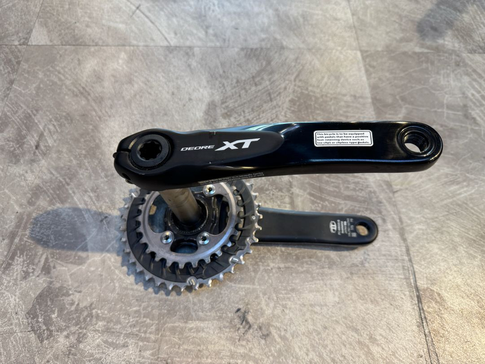 시마노 데오레 XT 크랭크 175mm 이미지