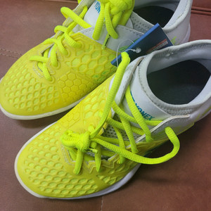 배드민턴화 이미지