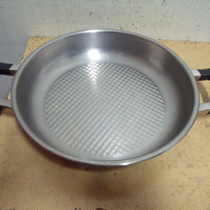 독일휘슬러30cm전골냄비 이미지