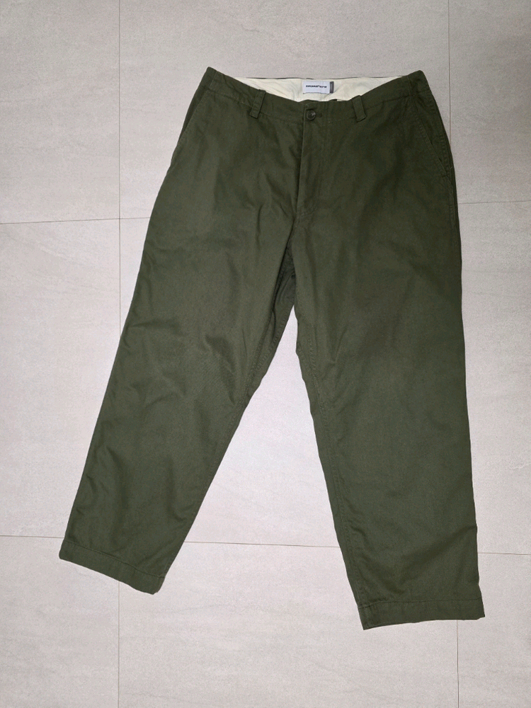에스피오나지 카키색 면바지 L 이미지