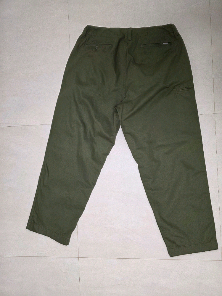 에스피오나지 카키색 면바지 L 이미지