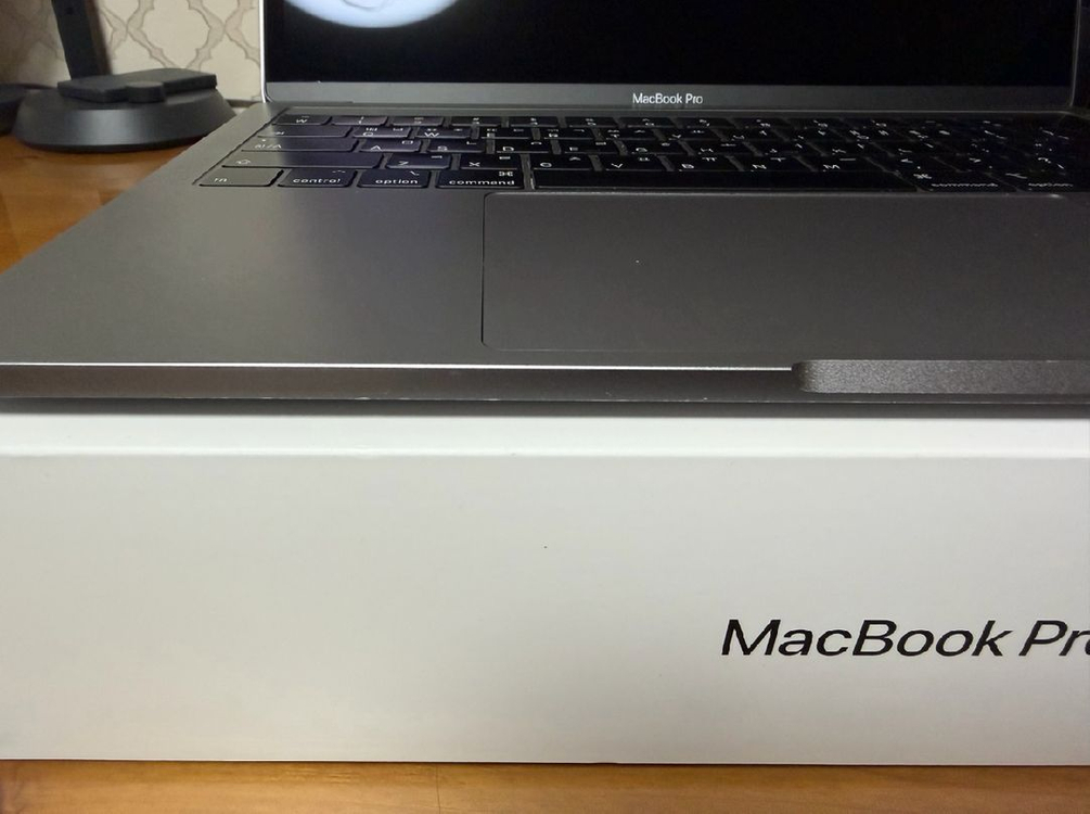 맥북 프로 13인치 (2019)(램 16gb, ssd 512gb) 이미지