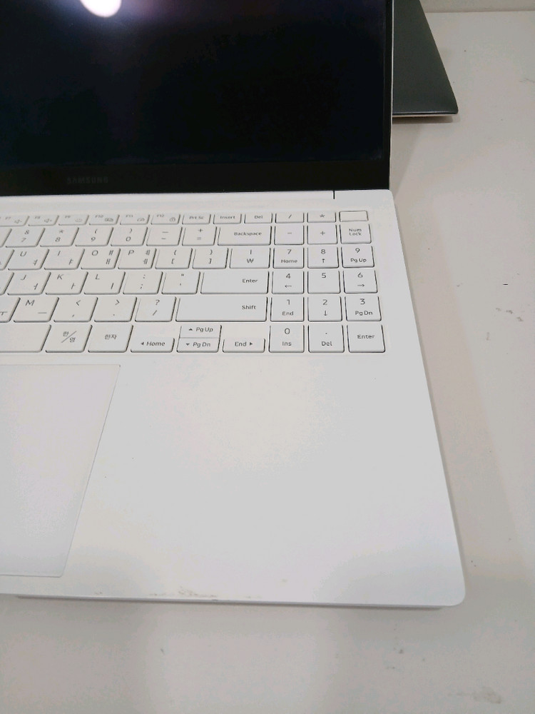 고장 노트북 삼성 i5 11세대 부품용 이미지