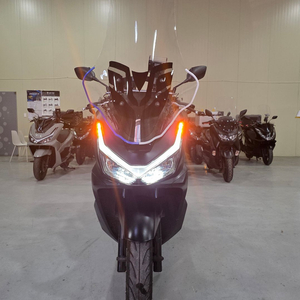 혼다 PCX125abs 25년식 1만km 소모품올교환 점검완료:) 이미지