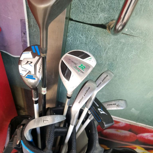 주니어 골프채 일괄 이미지