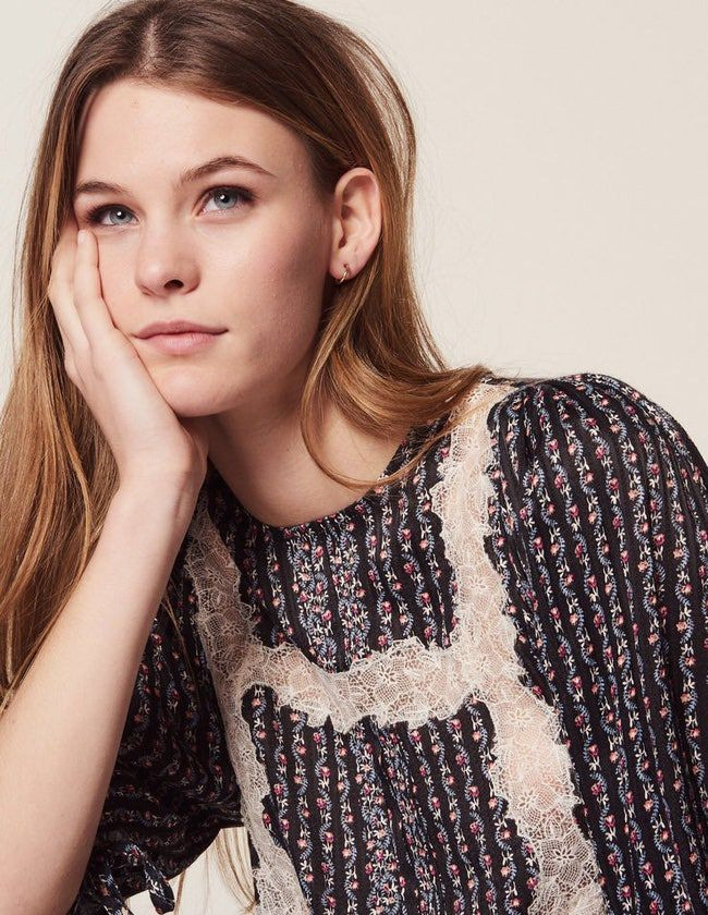 산드로 보헤미안 레이스 블라우스 이미지