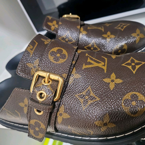 루이비통모노그램 슬리퍼 이미지