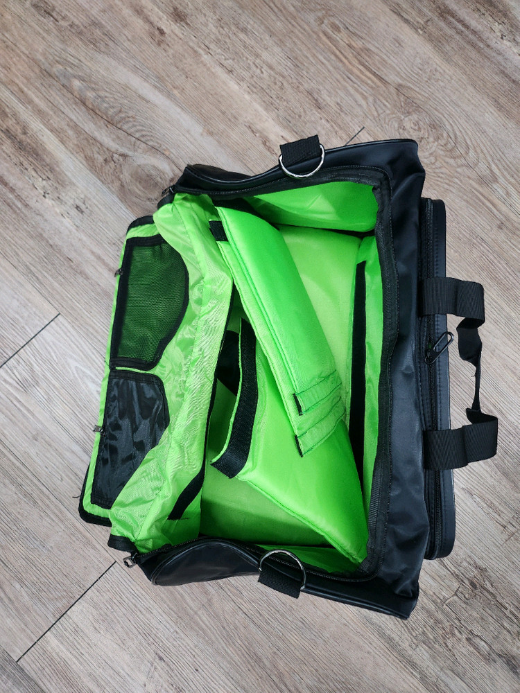 자전거 등 가방 이미지