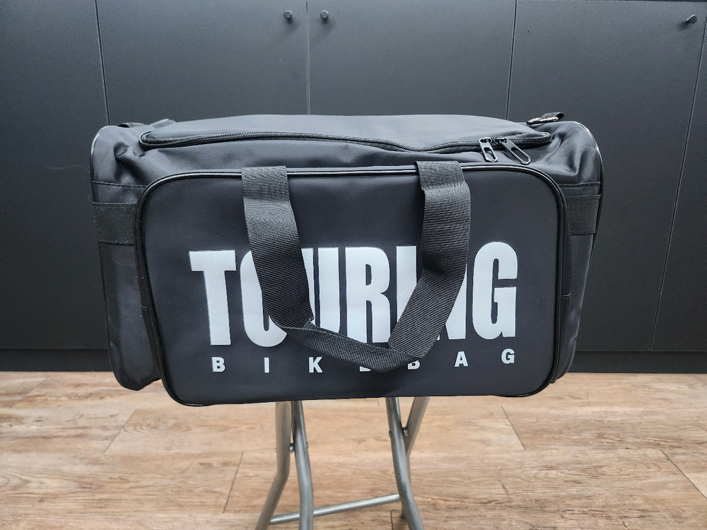 자전거 등 가방 이미지