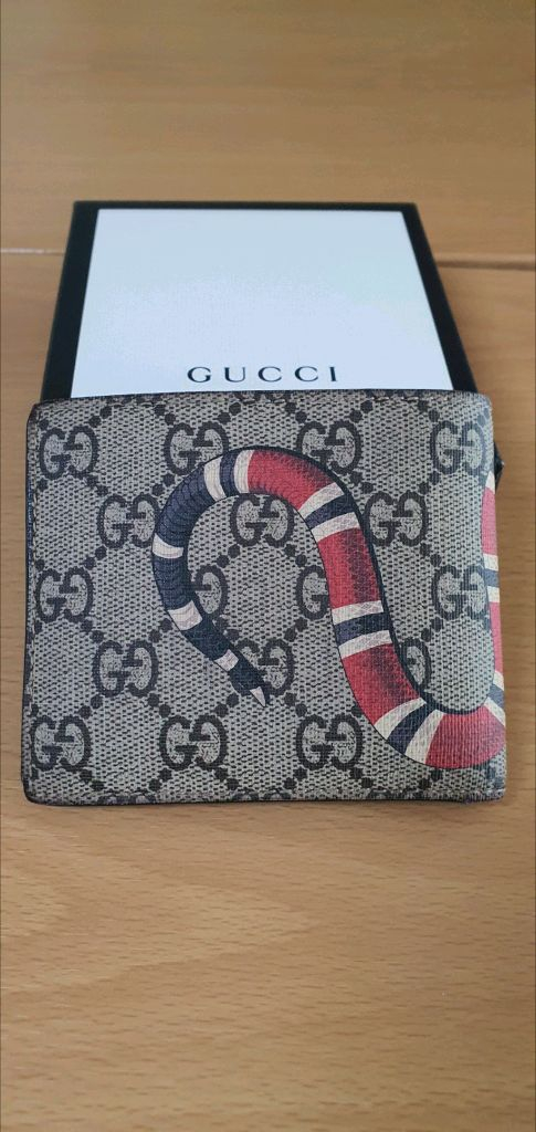 구찌 스네이크 반지갑/지갑 정품A급(감정O)구찌프라다루이비통디올고야드샤넬셀린느보테가생로랑발렌시아가버버리가방 이미지