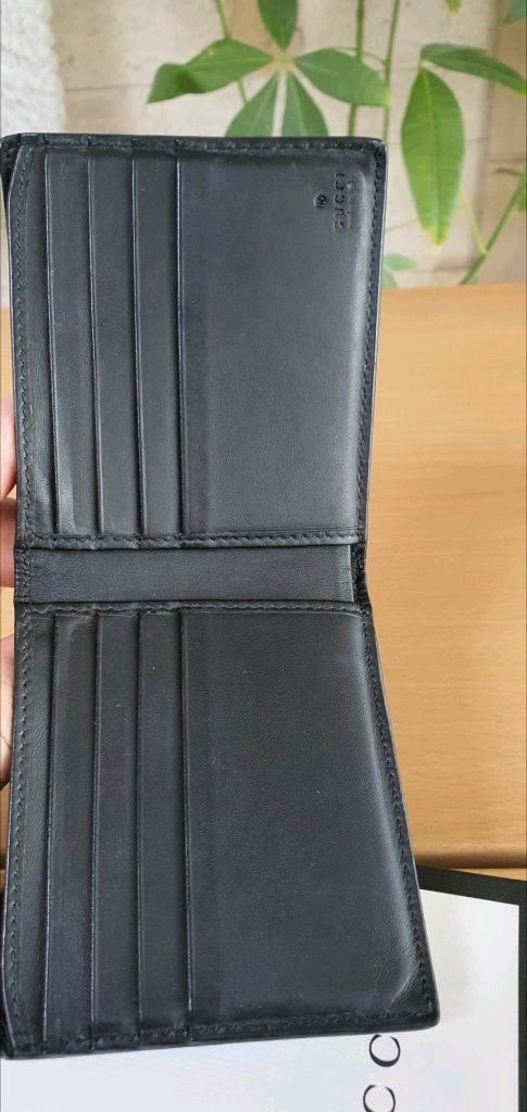 구찌 스네이크 반지갑/지갑 정품A급(감정O)구찌프라다루이비통디올고야드샤넬셀린느보테가생로랑발렌시아가버버리가방 이미지