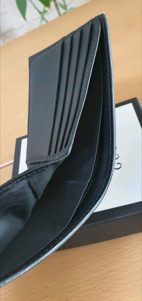 구찌 스네이크 반지갑/지갑 정품A급(감정O)구찌프라다루이비통디올고야드샤넬셀린느보테가생로랑발렌시아가버버리가방 이미지