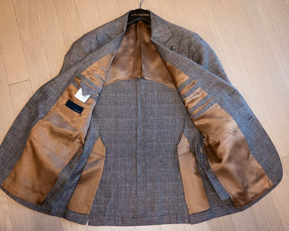 라르디니 / 가브리엘 파시니 싱글 피크드 재킷 판매합니다. 이미지