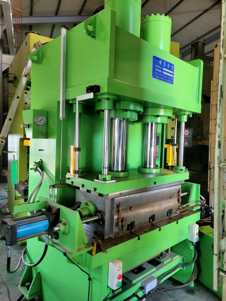 유압프레스 이미지