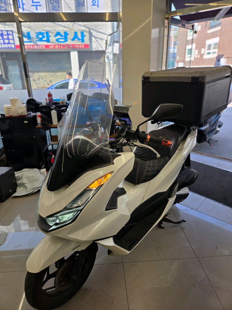 PCX125 22년식 이미지