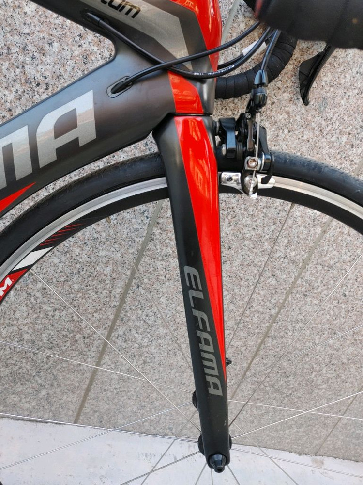 기함급 16년 엘파마 퀀텀 울테그라 기함 카본 로드자전거 52사이즈 팔아요. 이미지