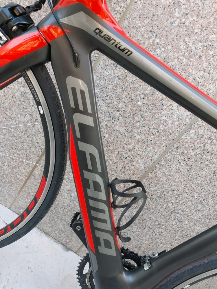 기함급 16년 엘파마 퀀텀 울테그라 기함 카본 로드자전거 52사이즈 팔아요. 이미지