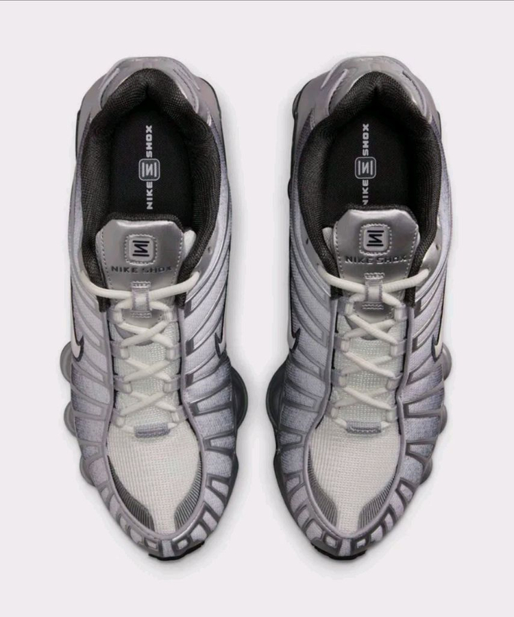 샥스 TL M 새제품 메탈릭 실버:울프 그레이 295 이미지