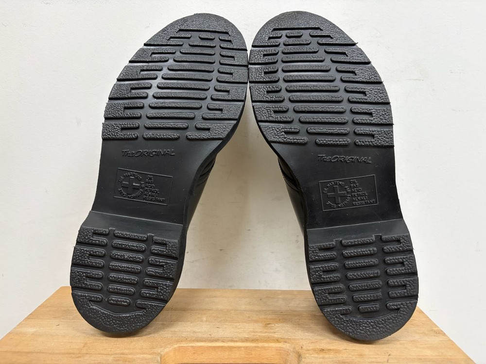 닥터마틴 로퍼 250 이미지