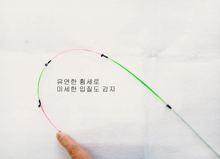 볼락,호래기,풀치,내만갈치루어낚시대2대와 하드케이스가방125cm 이미지