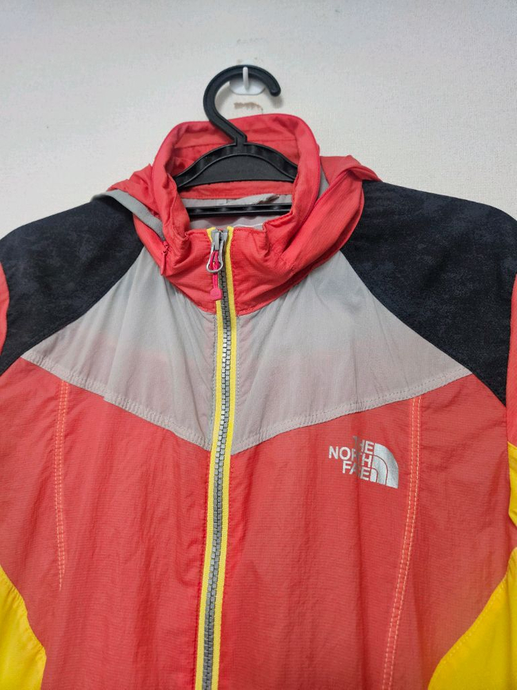 노스페이스 여성 바람막이 55~66사이즈 이미지