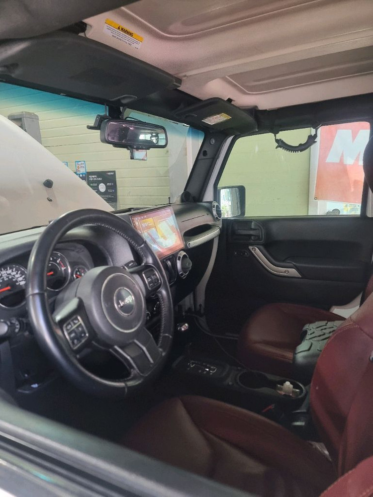 랭글러 루비콘 2.8 2도어 이미지