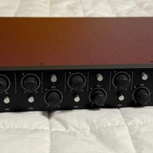 포커스라이트 스칼렛 옥토프리 Octopre 8채널 프리앰프 이미지