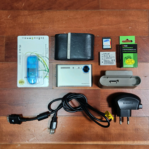 삼성 VLUU NV3 디지털 카메라 빈티지 디카 이미지