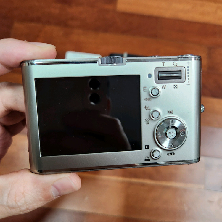 삼성 VLUU NV3 디지털 카메라 빈티지 디카 이미지