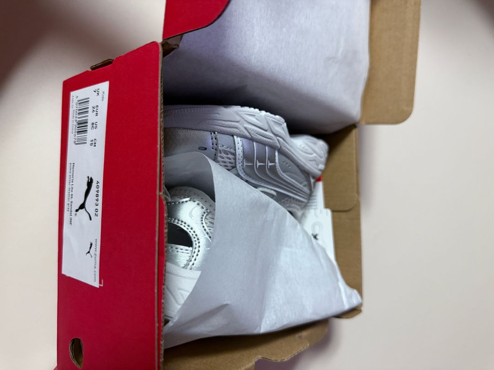 퓨마 메모리아 실버 150 새상품 이미지