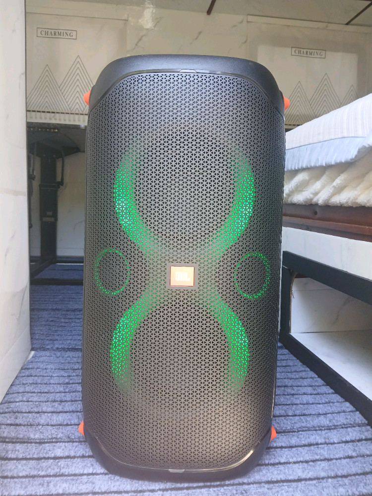 휴대용 블루투스 스피커 이미지