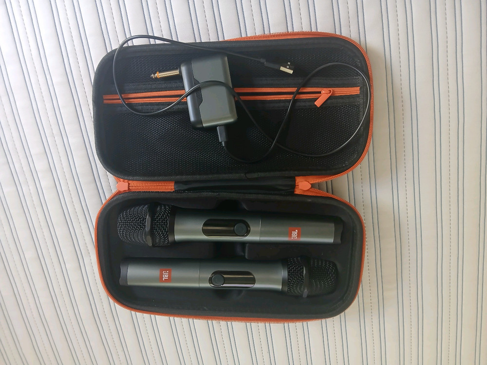 휴대용 블루투스 스피커 이미지