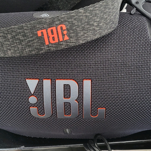 휴대용 블루투스 스피커 이미지