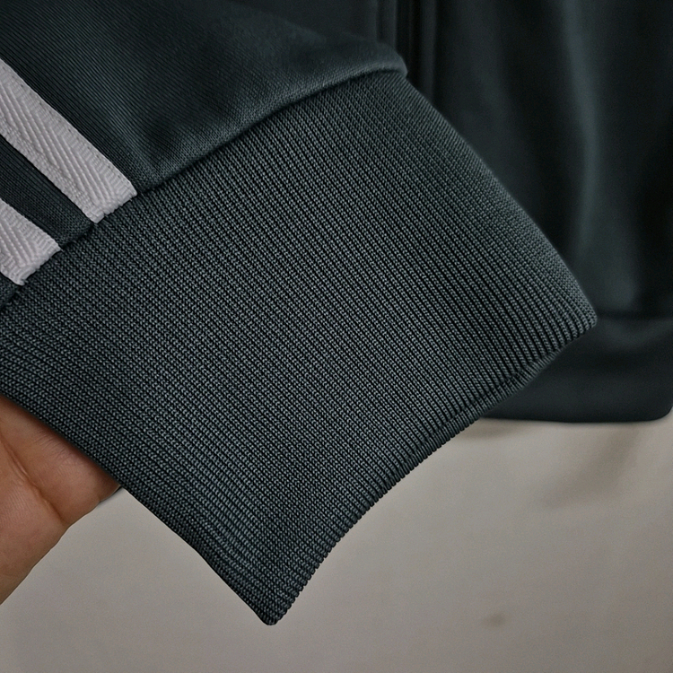 아디다스 슈퍼스타 트랙탑 그레이카키 / 95 이미지