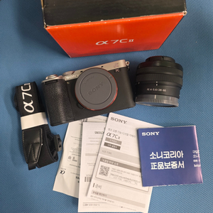 소니a7c2 번들킷실버 만컷대 상태좋은바디렌즈판매합니다 이미지