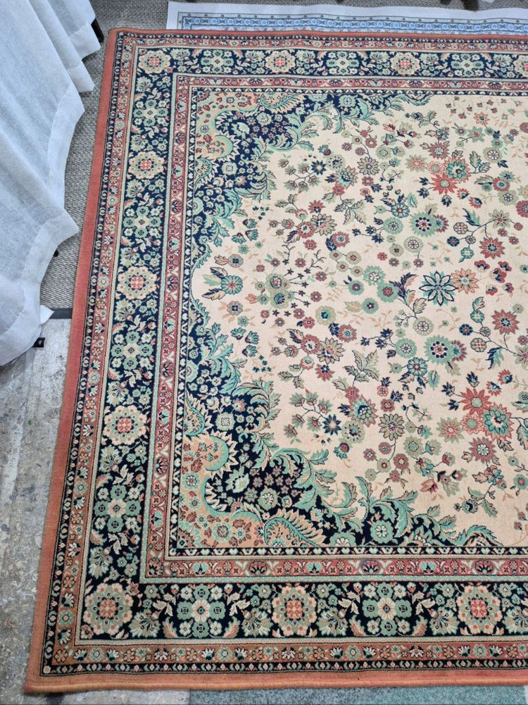 엔틱 빈티지 Floral 카페트 이미지