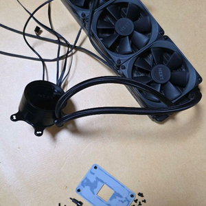 부산 크라켄 x73 수냉 쿨러 amd 이미지