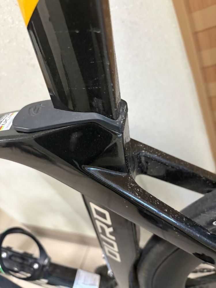 거스토 듀로 105 di2 로드자전거 판매 이미지