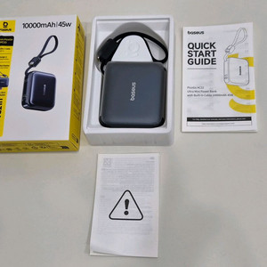베이스어스 피코고 45W 10000mAh 초소형 보조배터리 (C타입 일체형 / 풀박스) 이미지