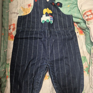 보보쇼즈 멜빵바지 25ss 택만뗀 새상품 이미지