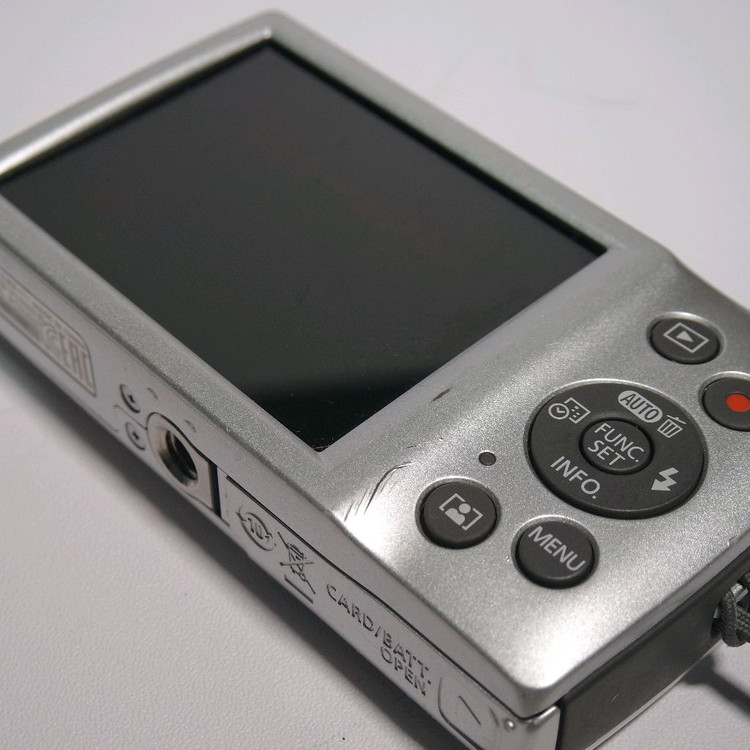 캐논 익서스 IXUS 185 실버 디지털카메라 이미지