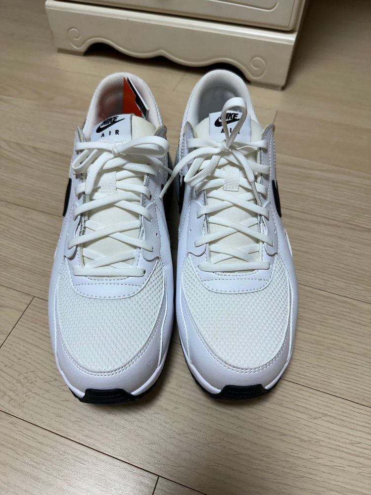 [280] 나이키 에어맥스 엑시 화이트 이미지