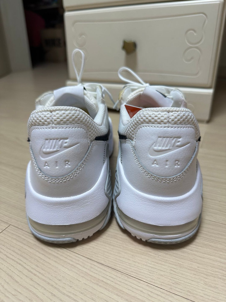 [280] 나이키 에어맥스 엑시 화이트 이미지