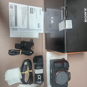 보증남은 소니 a7r5 판매합니다